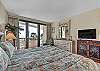 Edgewater_207_20161206_076