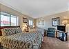 Edgewater_207_20161206_091