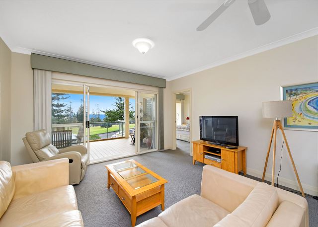Harbourwatch 11, 18 Burrawan Street,