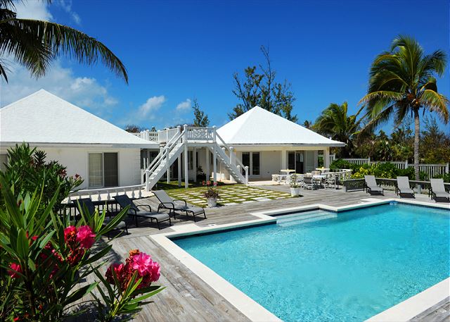 Governors Harbour, Eleuthera Bahamas - Beachfront Estate w ...