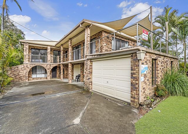 Directly opposite the beach access and a leisurely stroll to the club,...