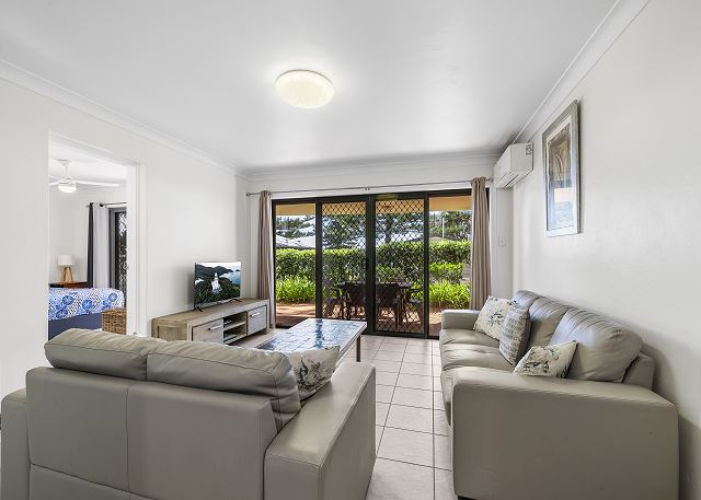 Northpoint unit 1/1 Ocean Drive, South West Rocks