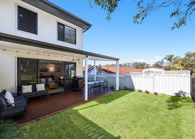 SWR Beach House – Spacious Dual-Living Retreat