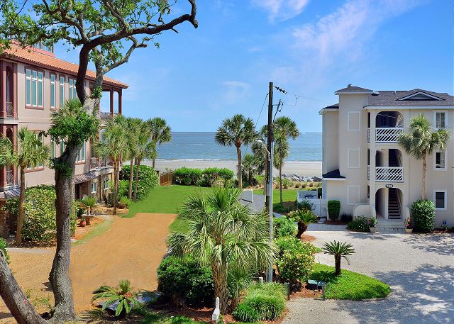 760 Ocean Blvd 202