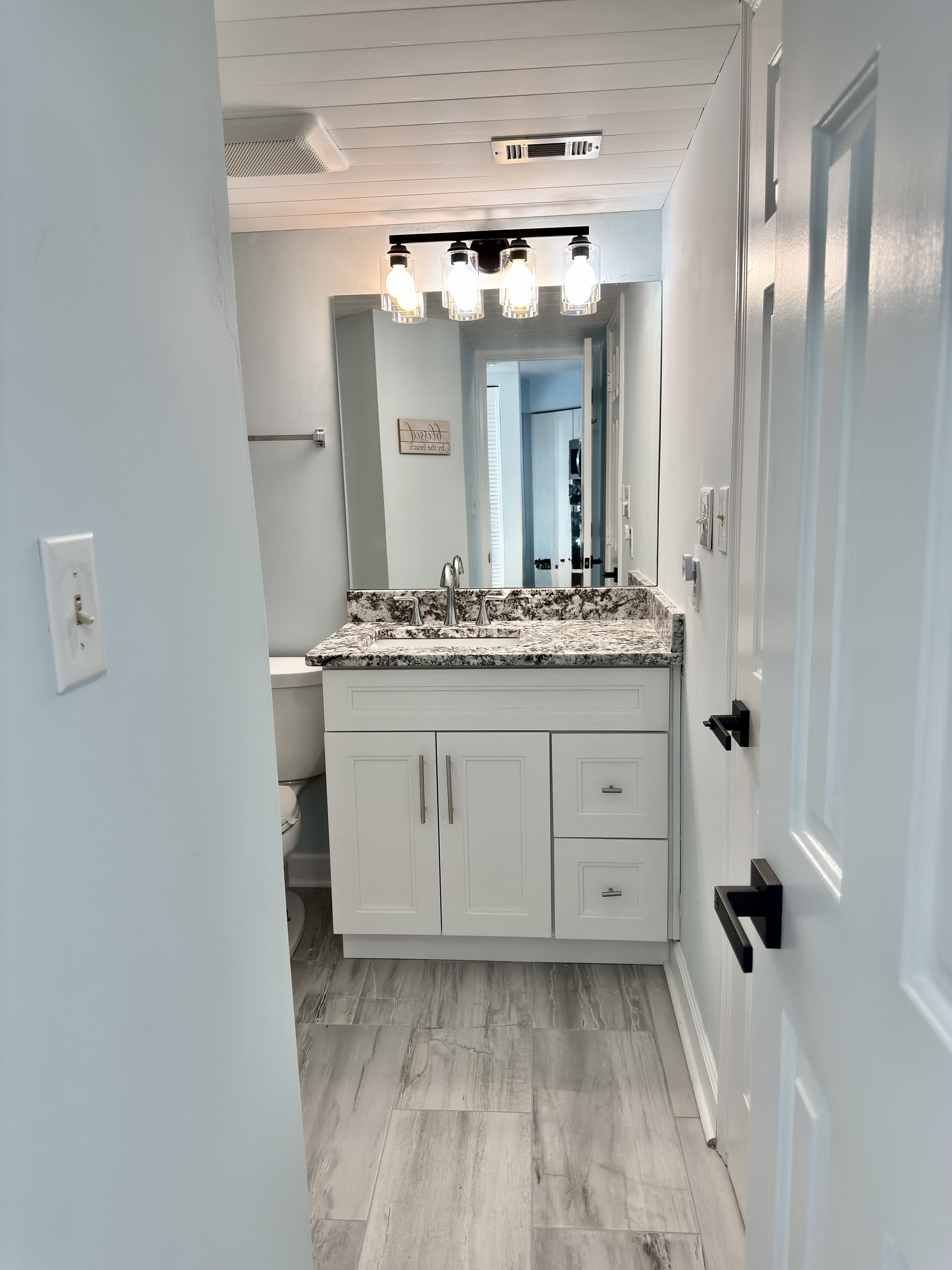 3BR/3BA Relax, Rewind, Enjoy, Oceanview & Coastal Breeze | Photo 12