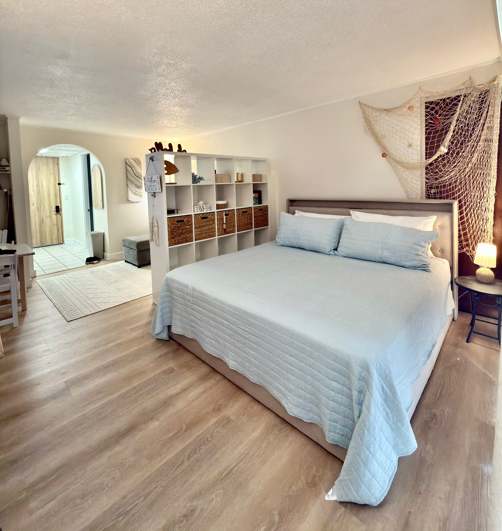 Peak-a-Boo Beach View 1 Bed/1 Bath Condo