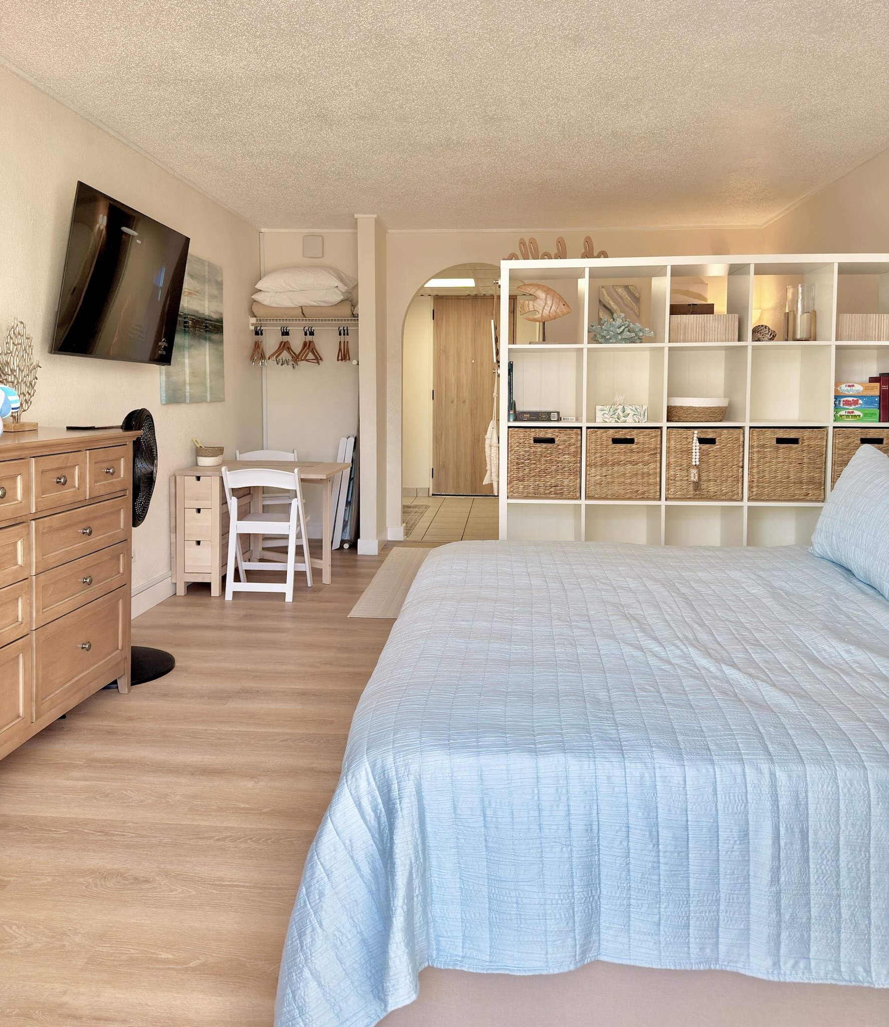 Peak-a-Boo Beach View 1 Bed/1 Bath Condo | Photo 39