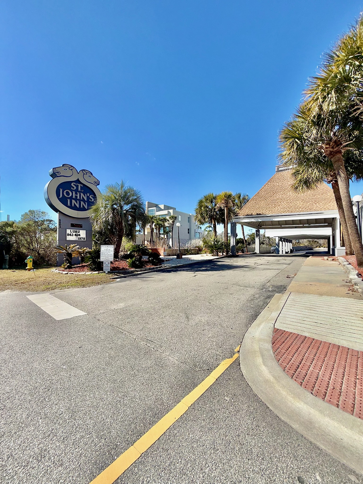 Peak-a-Boo Beach View 1 Bed/1 Bath Condo | Photo 47