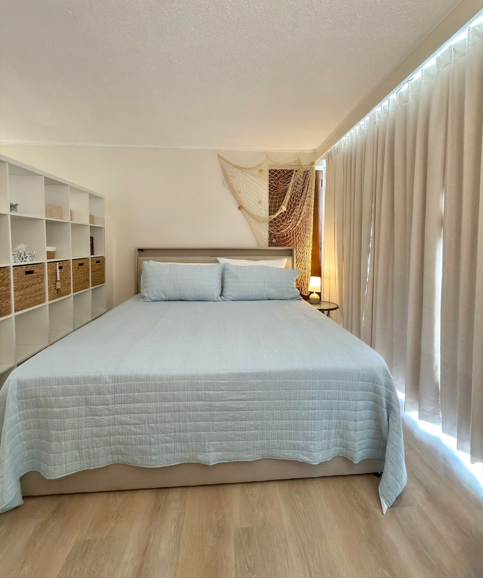 Peak-a-Boo Beach View 1 Bed/1 Bath Condo | Photo 28