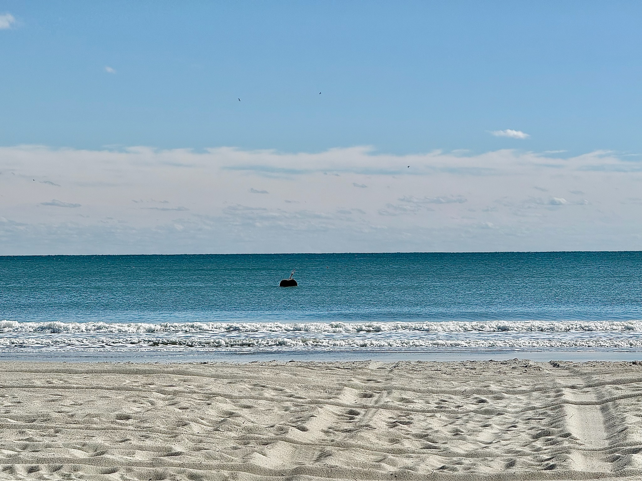 Peak-a-Boo Beach View 1 Bed/1 Bath Condo | Photo 57