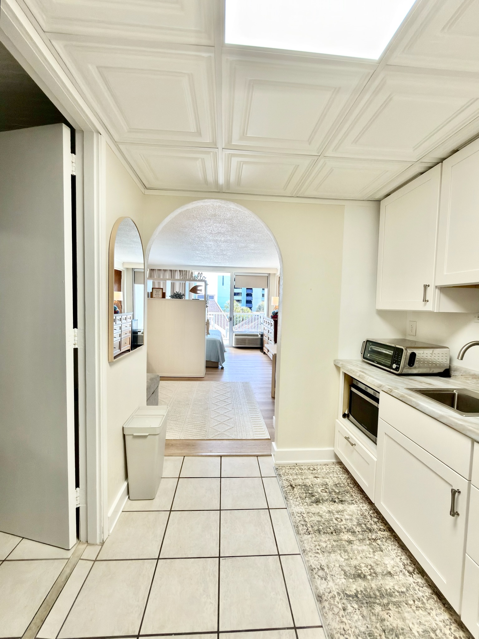 Peak-a-Boo Beach View 1 Bed/1 Bath Condo | Photo 2