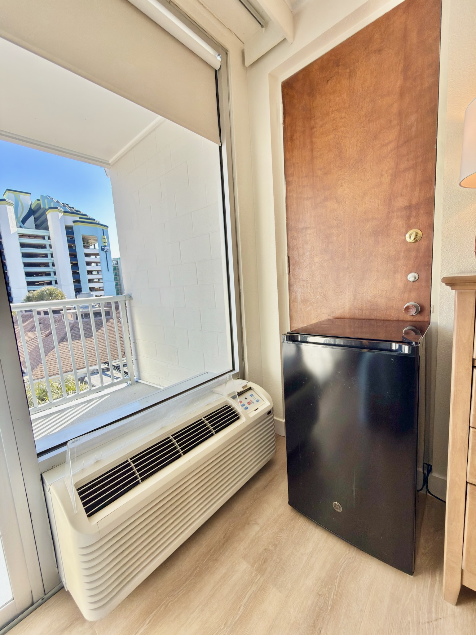 Peak-a-Boo Beach View 1 Bed/1 Bath Condo | Photo 41