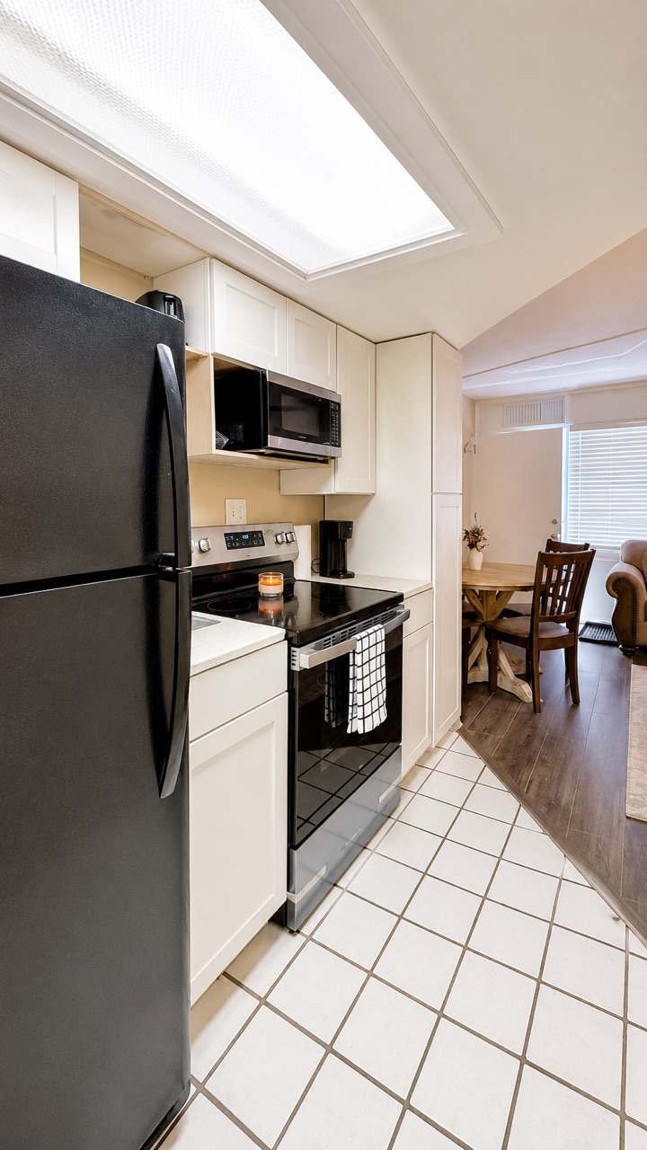 Newly Remodeled Beach Retreat | Steps from the Ocean | Photo 5