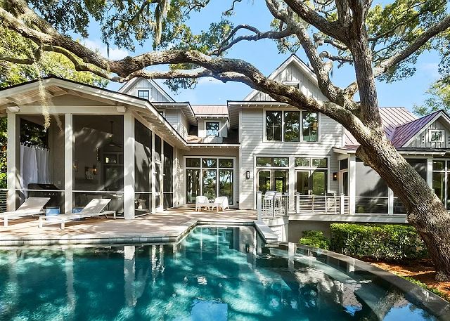 304 Victory Bay