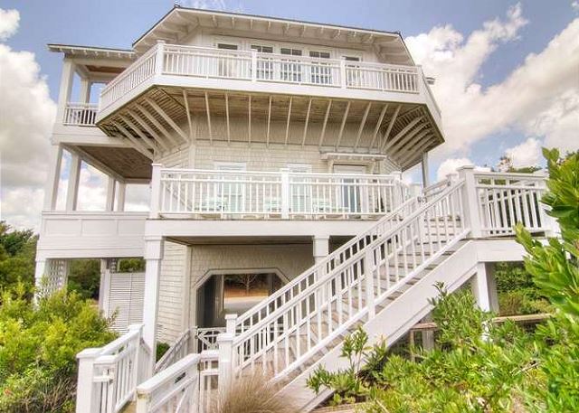 1 Dunes Point