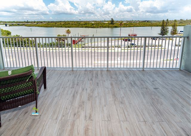 Holiday Villas III- 408 Coastal Comfort with Waterway Views-Steps to the Gulf