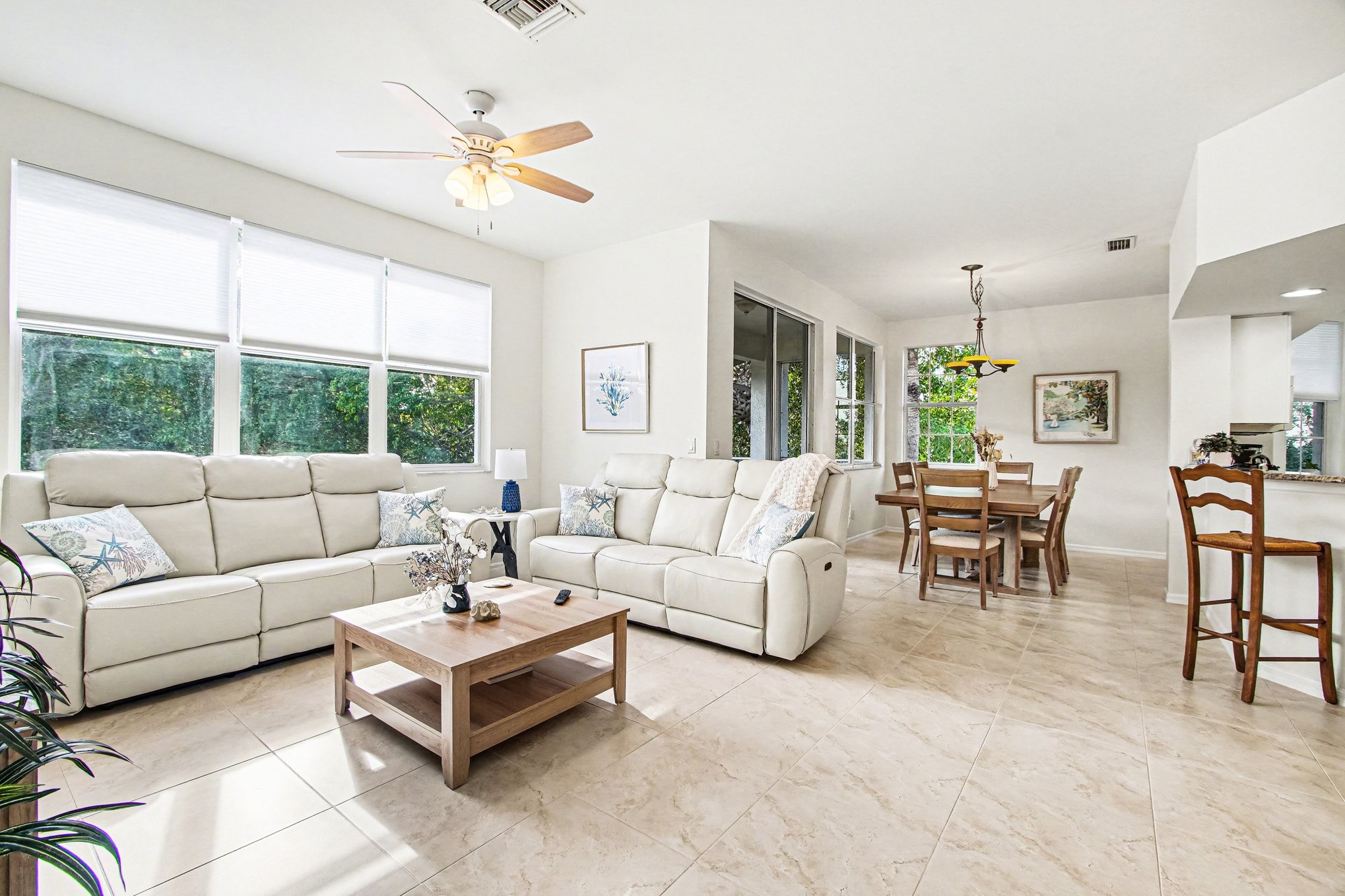 9021 Las Maderas Drive #202