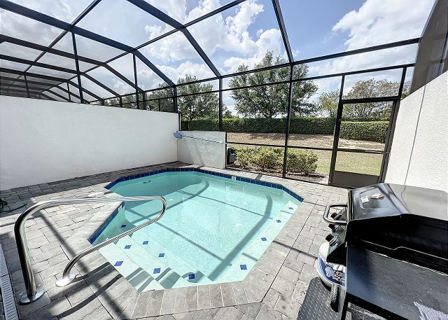Blue Harbour Retreat -Private Pool, 24/7 Support During Your Stay
