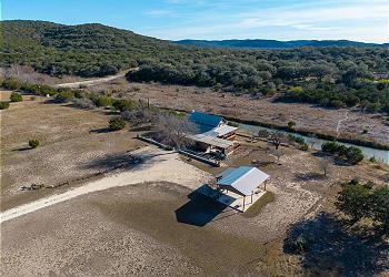 4 Maples on the Frio