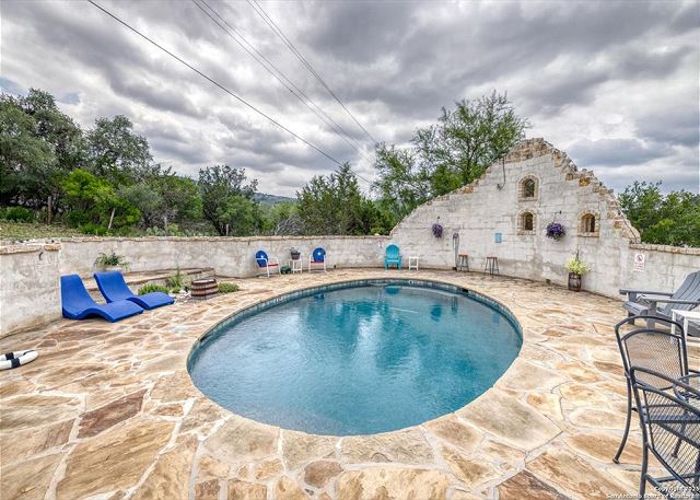 Concan Springs Cabin 1