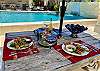 Al fresco dining!