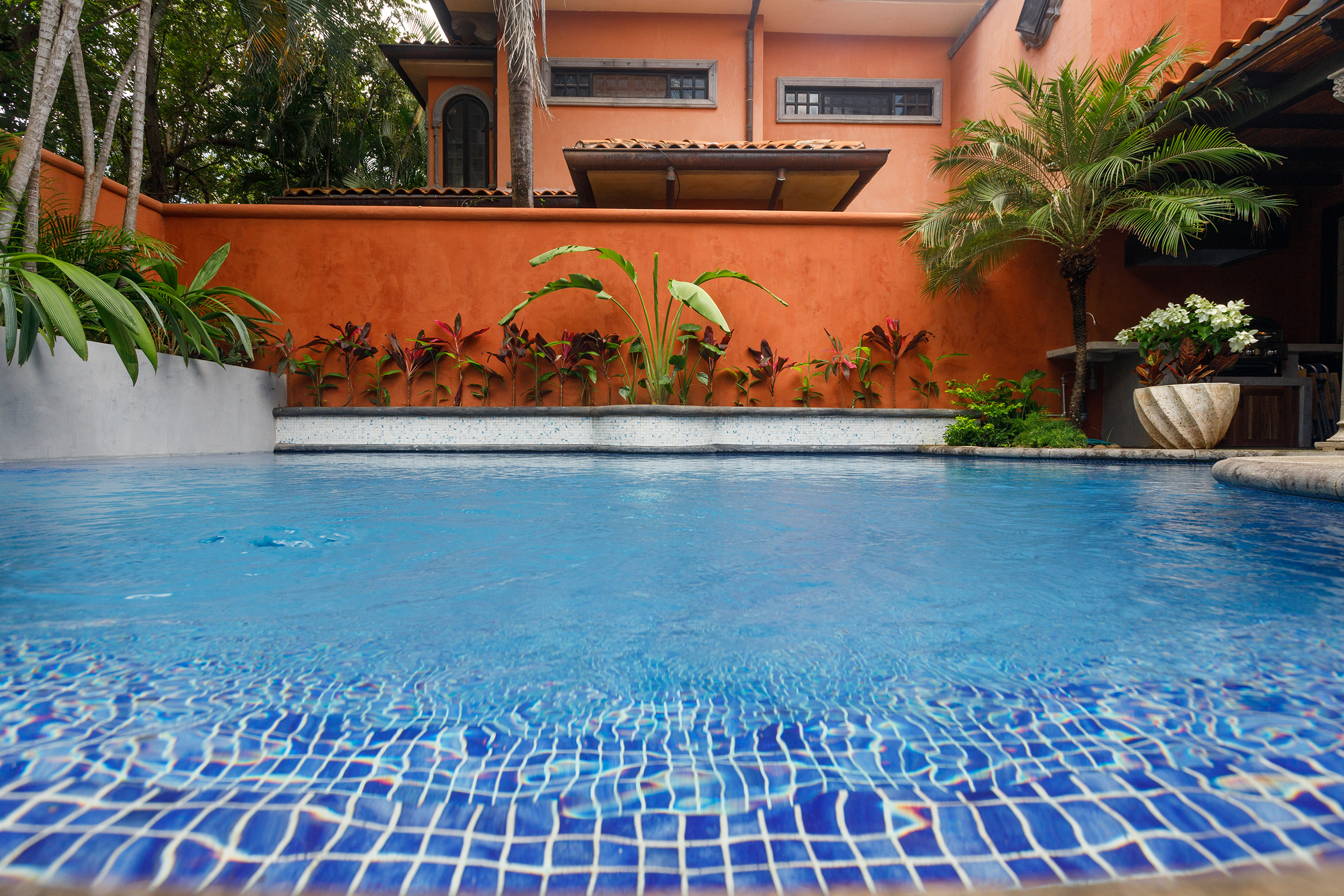 Pirvate Pool