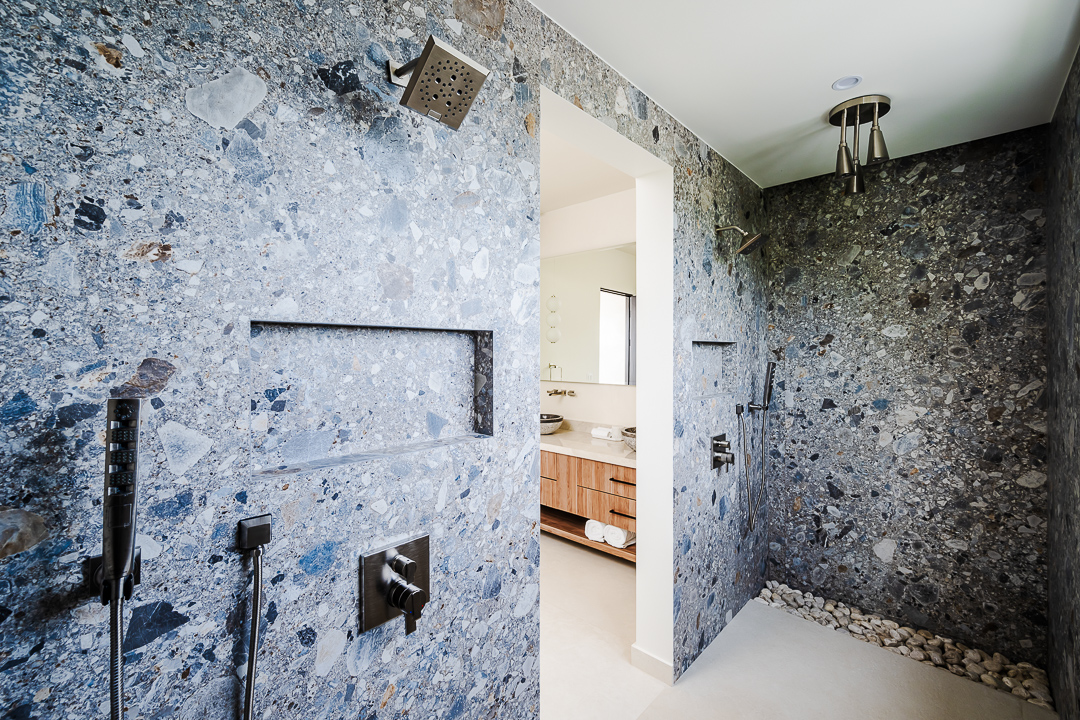 Master Bathroom.