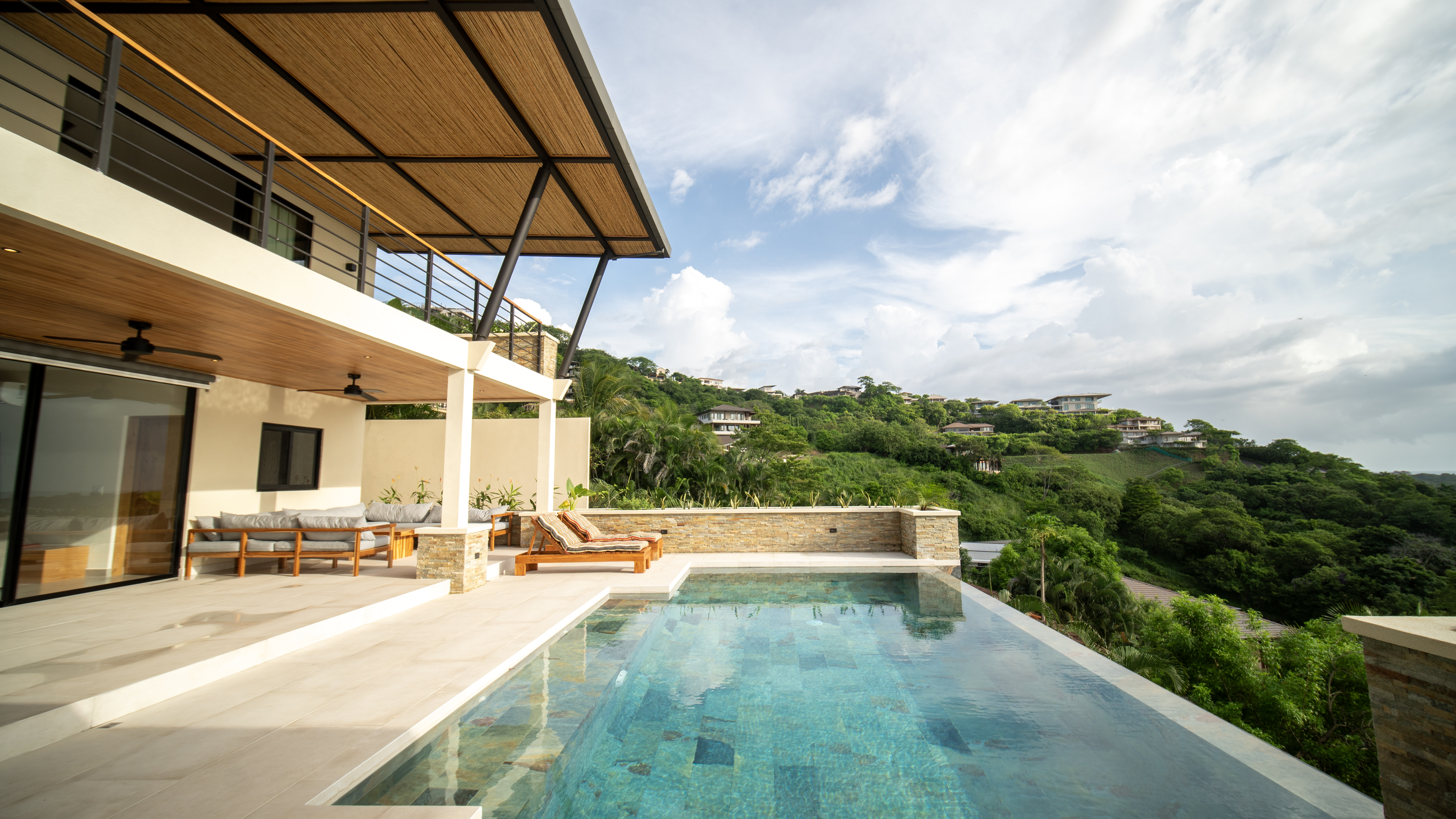 Terrace and pool to soak up the sun