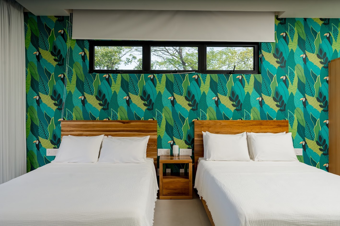 Double queen-size Bedroom 