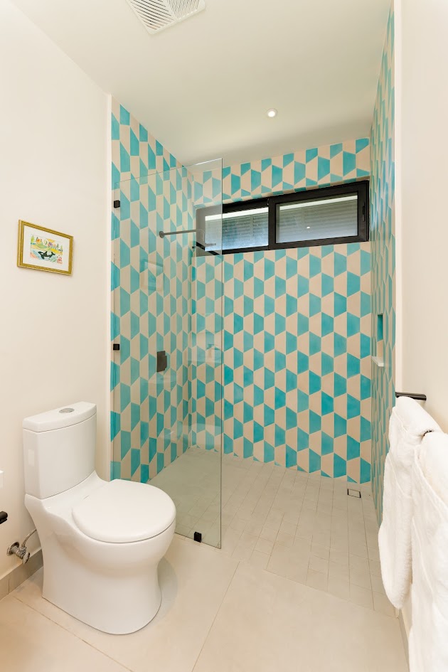 Ensuite Bathroom 