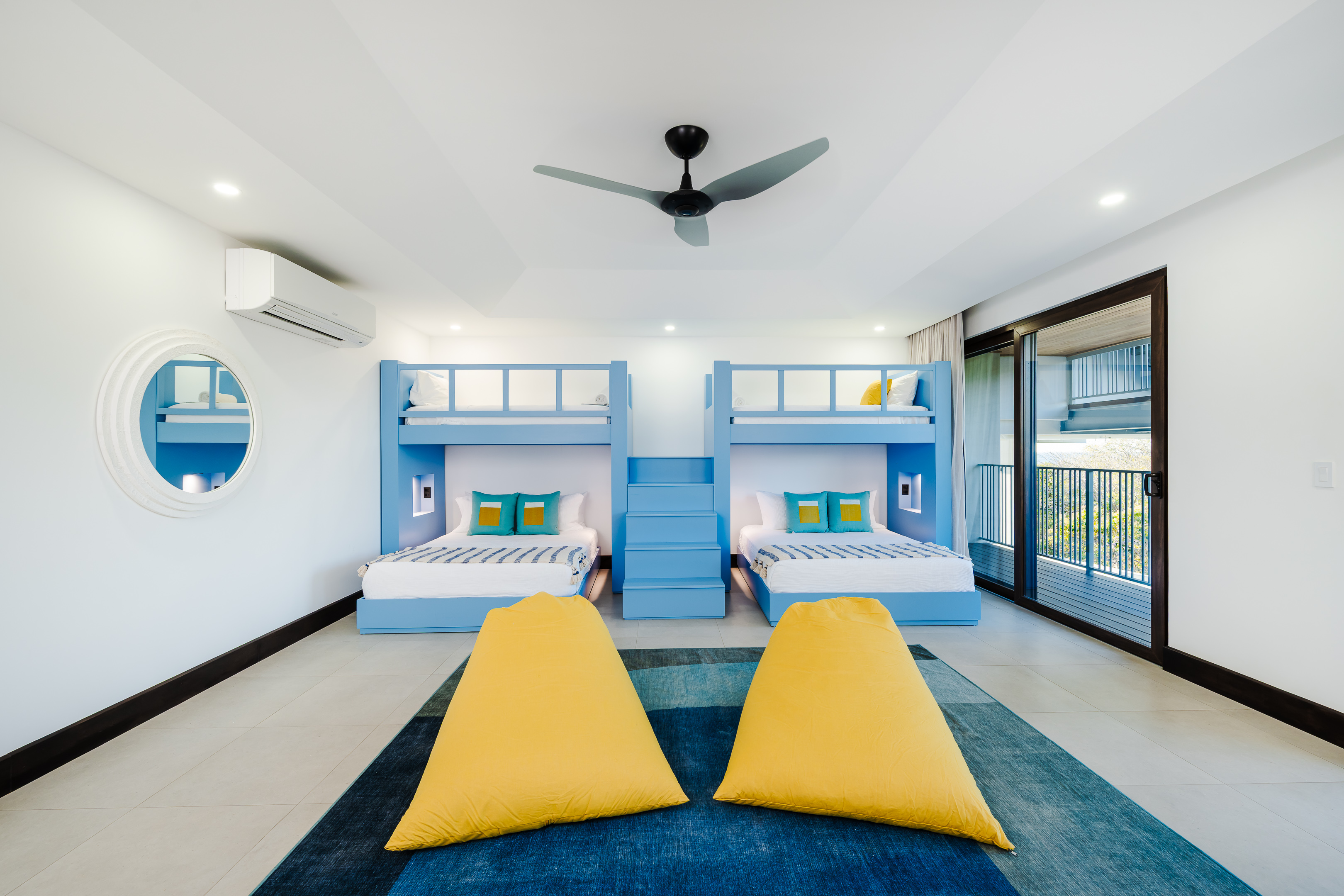 Room 6: Family room