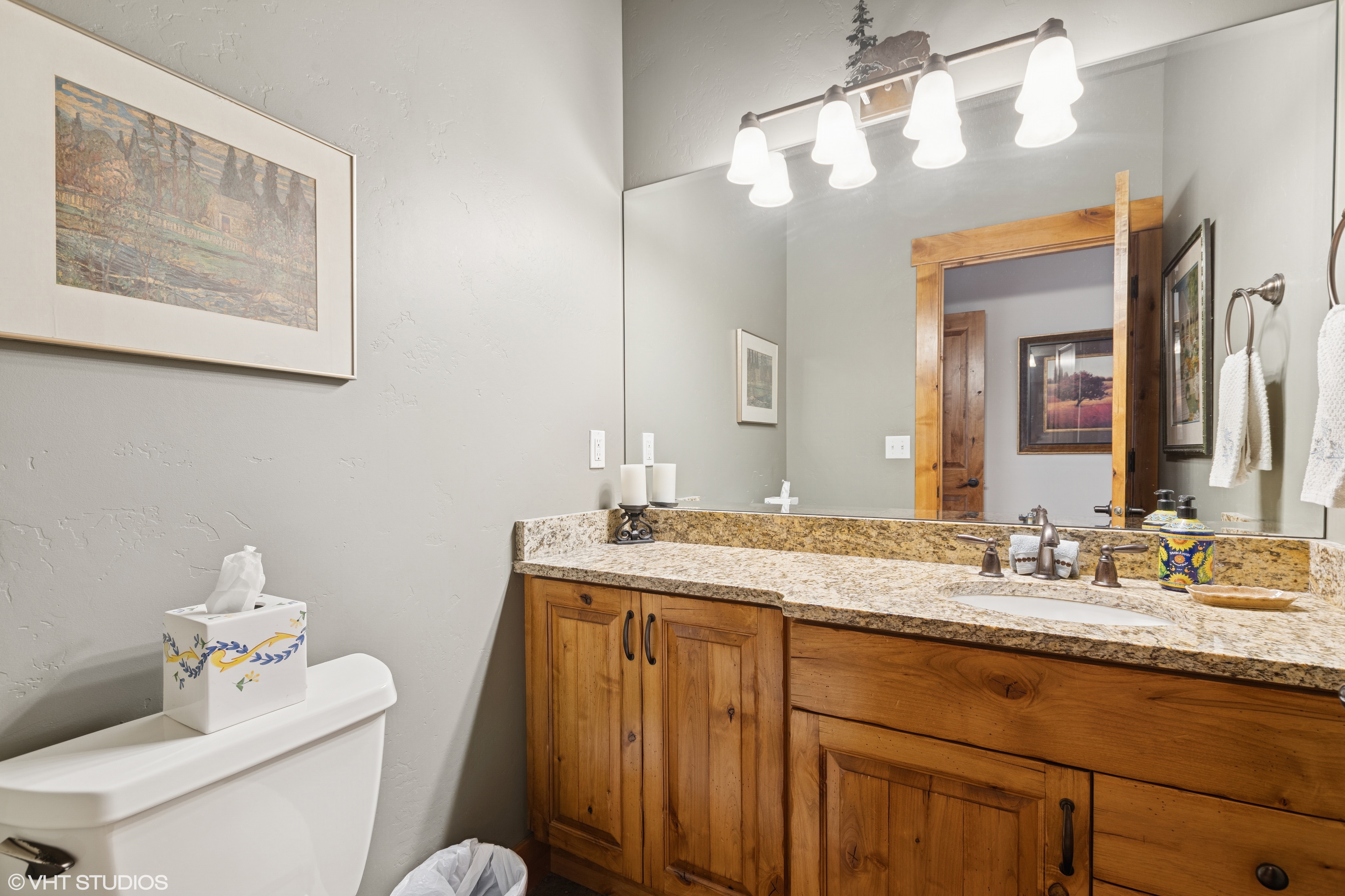 Main Floor Half Bath