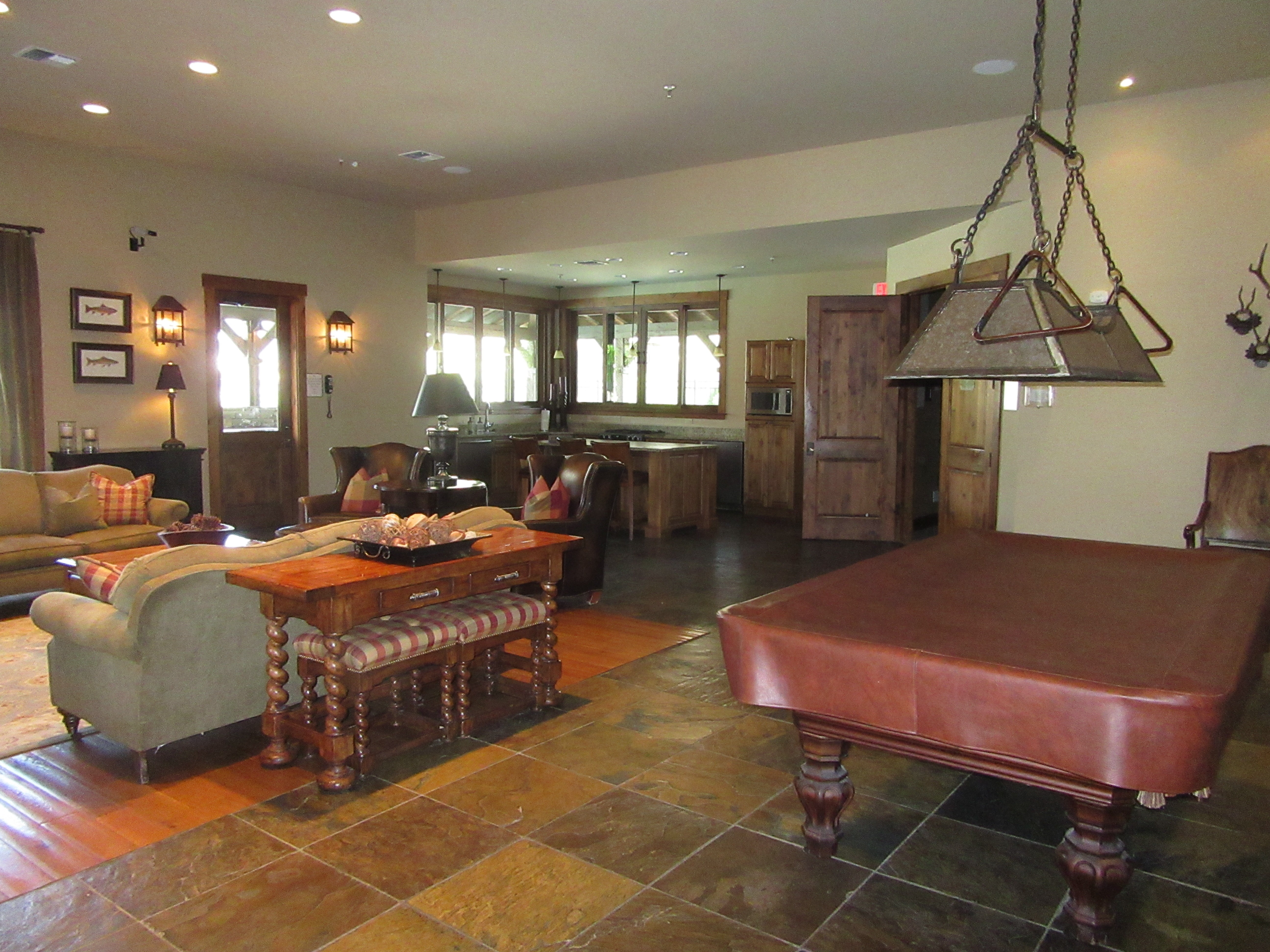 Clubhouse Entertainment area