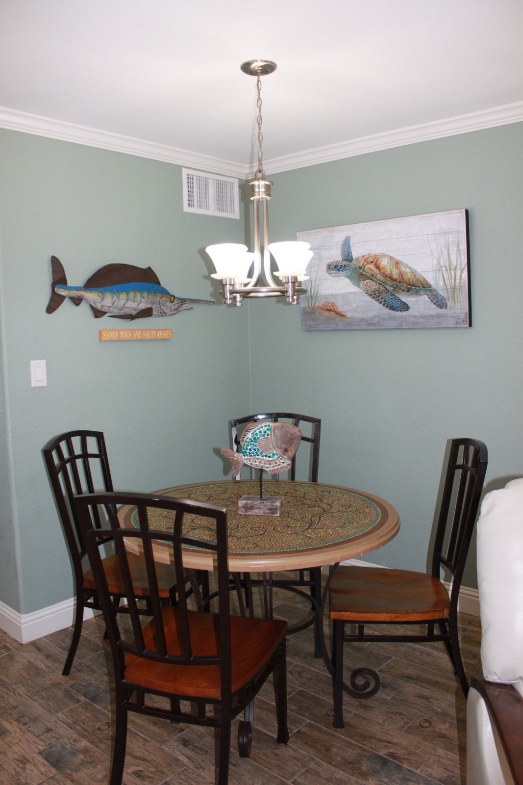 Relax and fish on the water | Photo 17