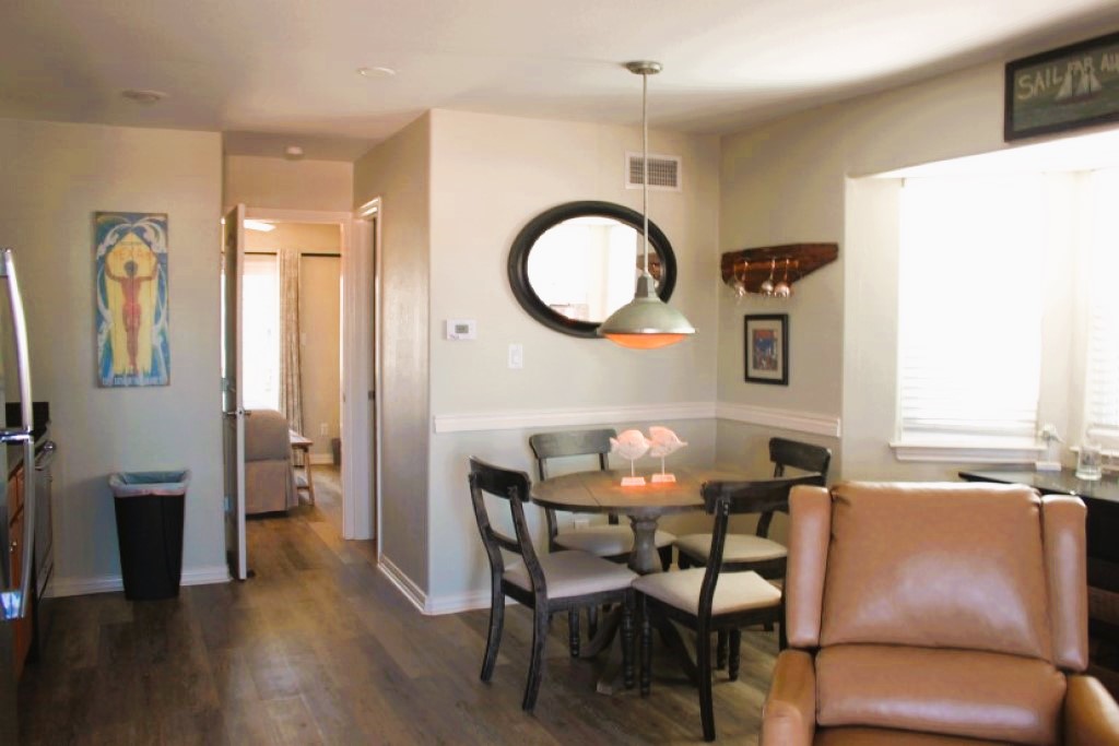 Luxury End Condo. Boat slip at your back patio. | Photo 11