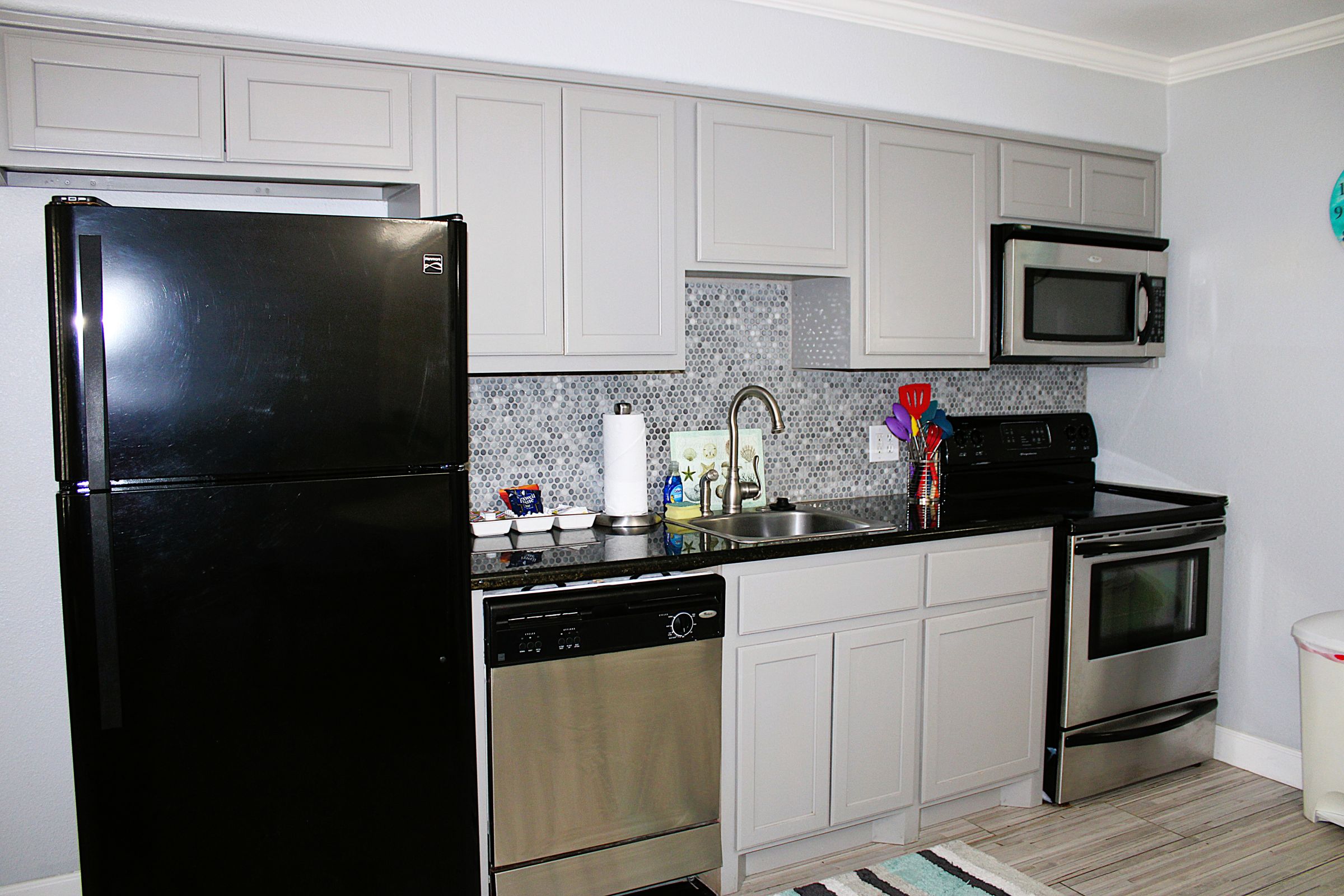 Modern retreat on the water | Photo 5