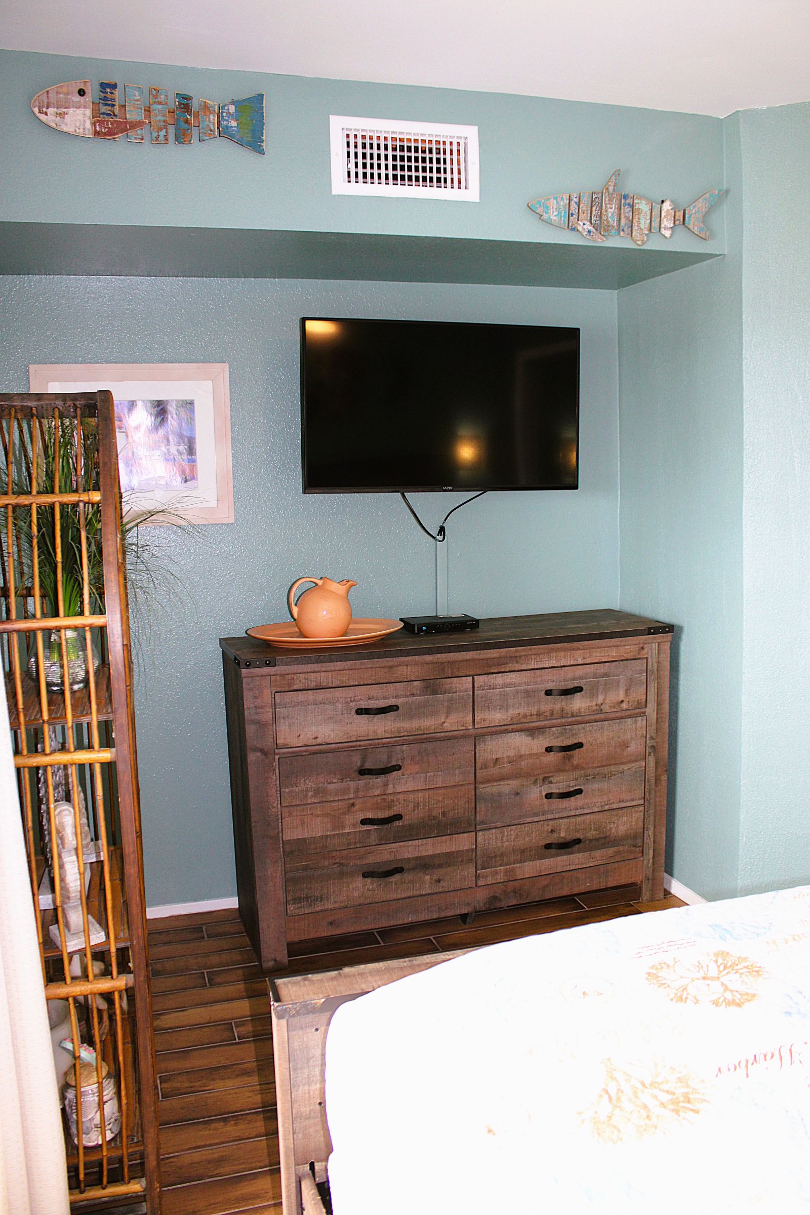 Located at Kontiki Beach Resort | Photo 11