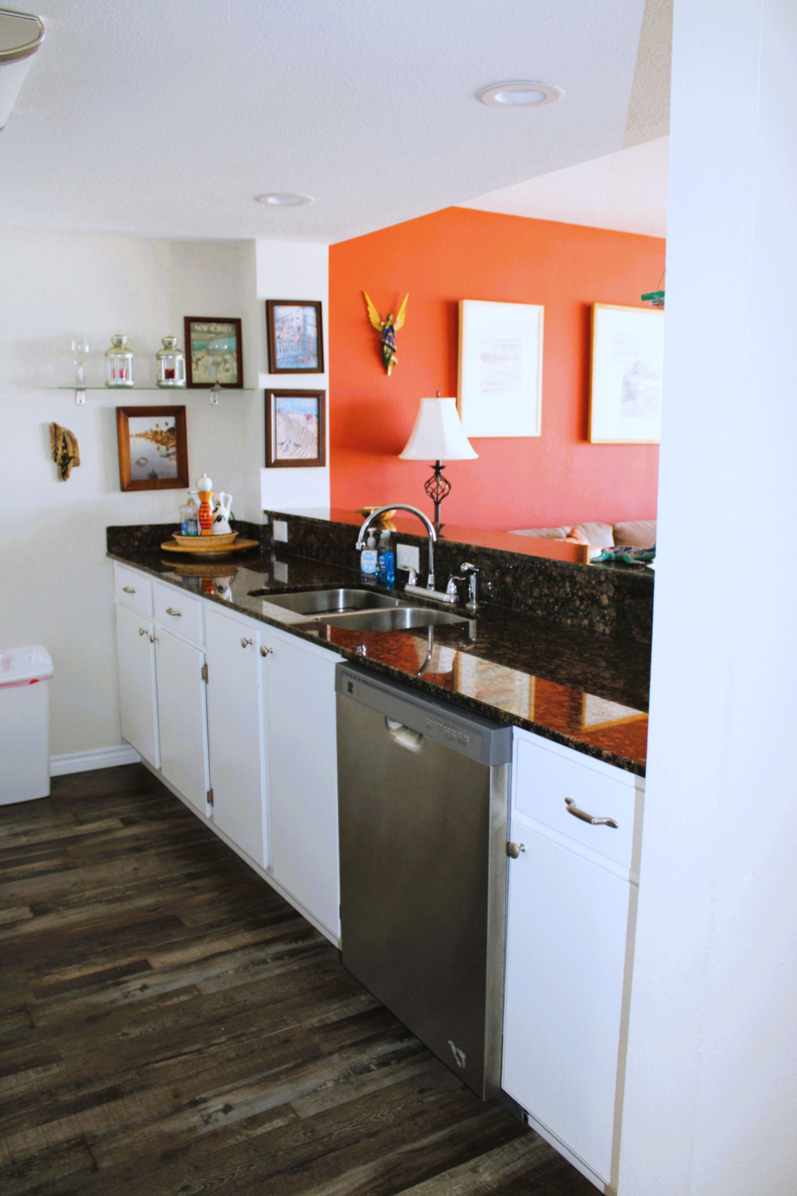 One Bedroom condo overlooks Aransas Bay | Photo 2