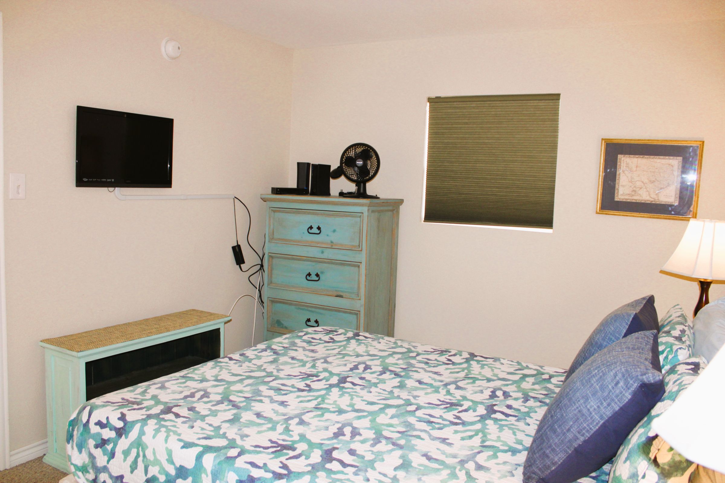 One Bedroom condo overlooks Aransas Bay | Photo 5