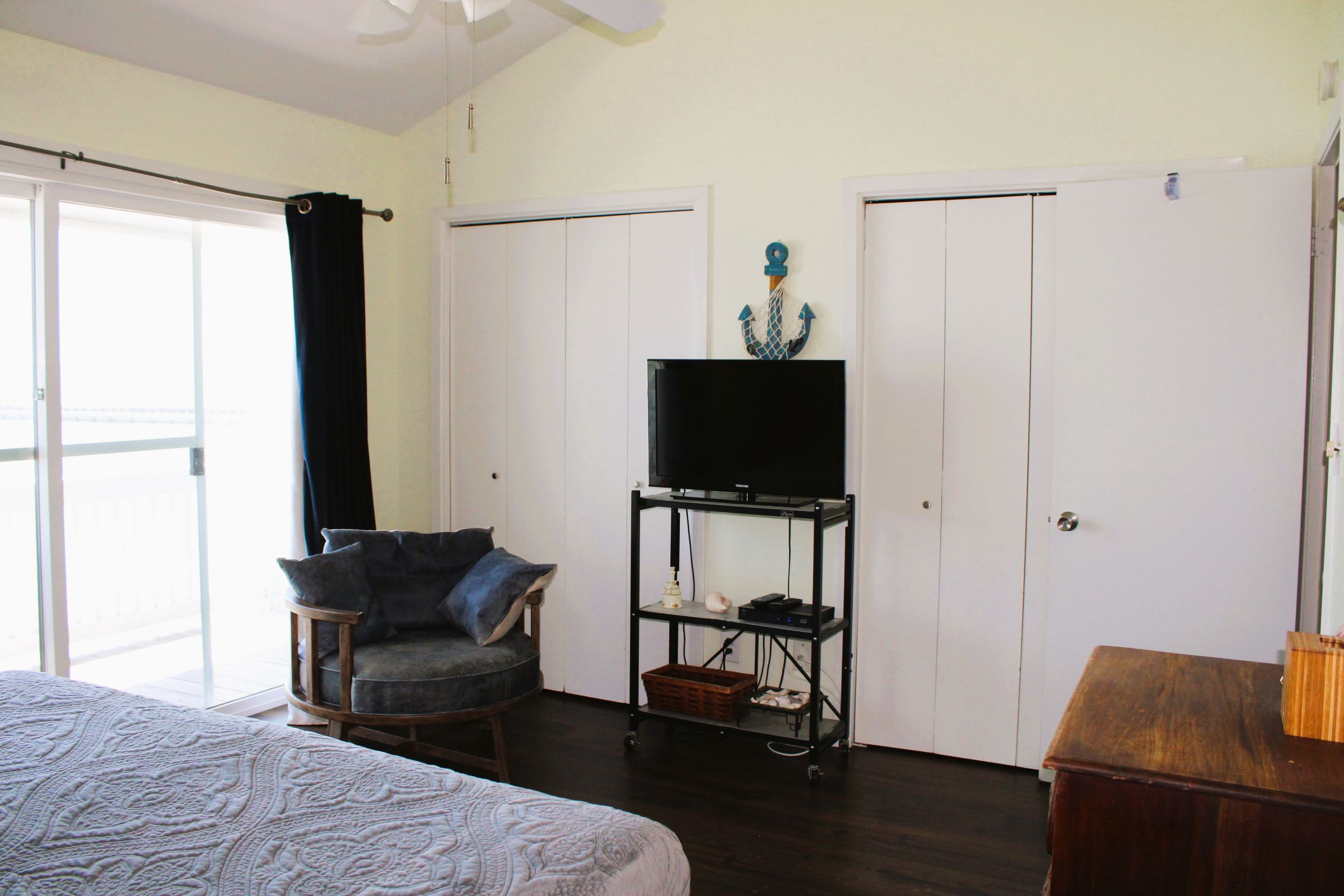 Bayside bayfront condo | Photo 3