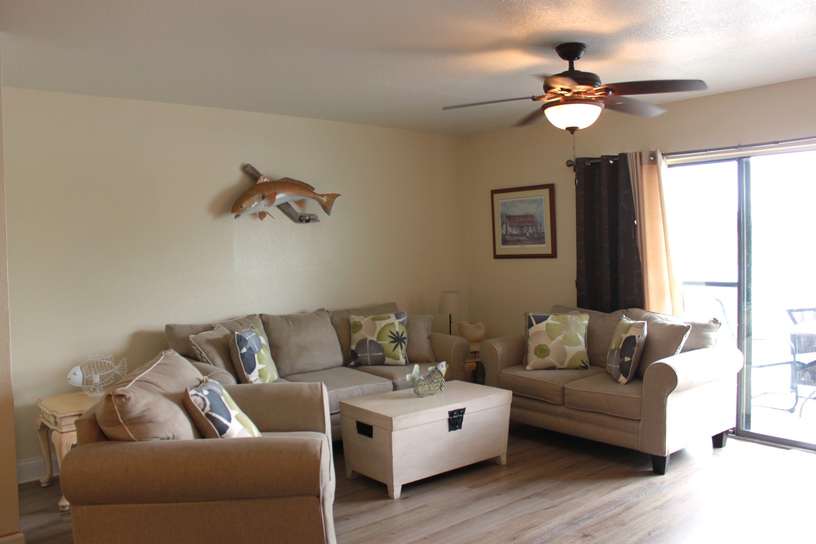 Bayfront canal side condo | Photo 8