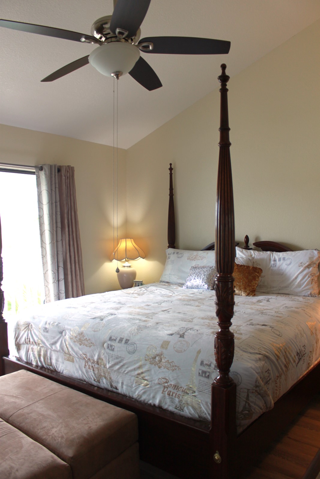 Bayfront canal side condo | Photo 19