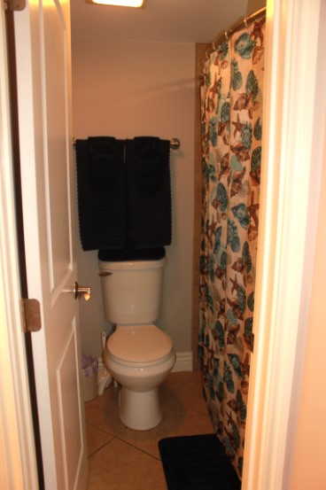 Canal side condo at Bayfront | Photo 1