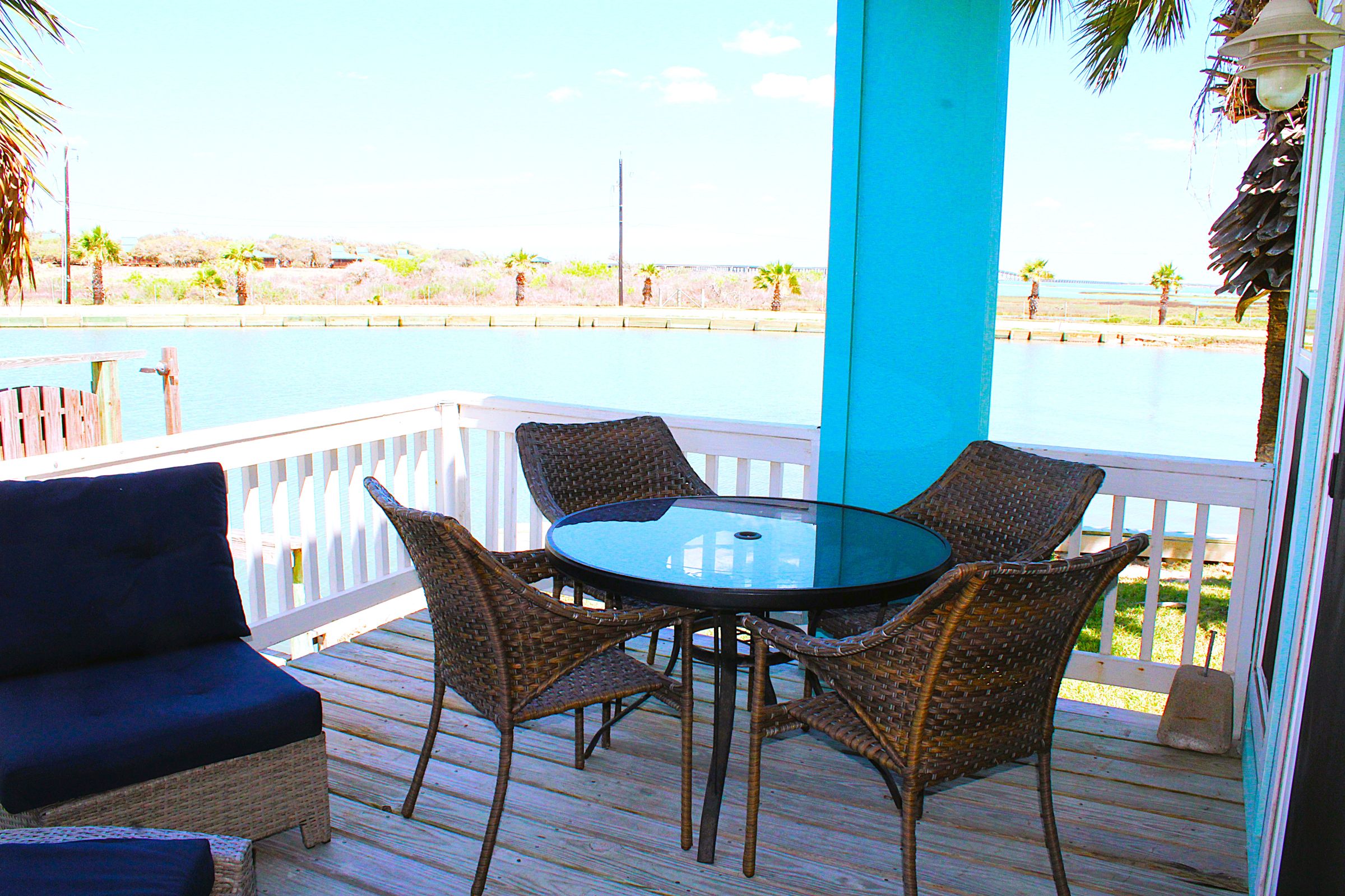 Condo @ Bayfront at Kontiki | Photo 12