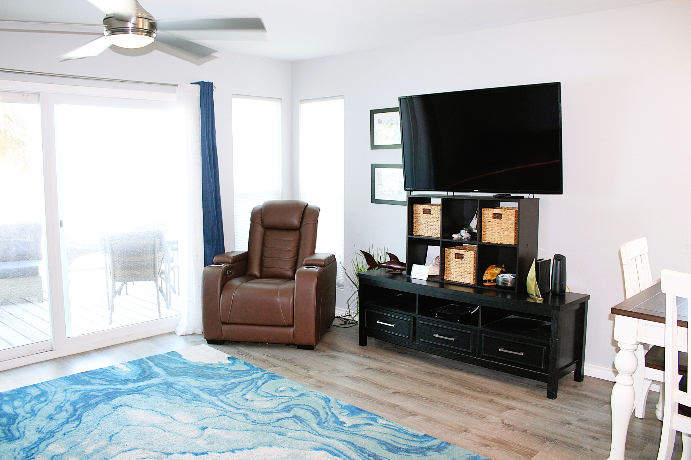 Condo @ Bayfront at Kontiki | Photo 8
