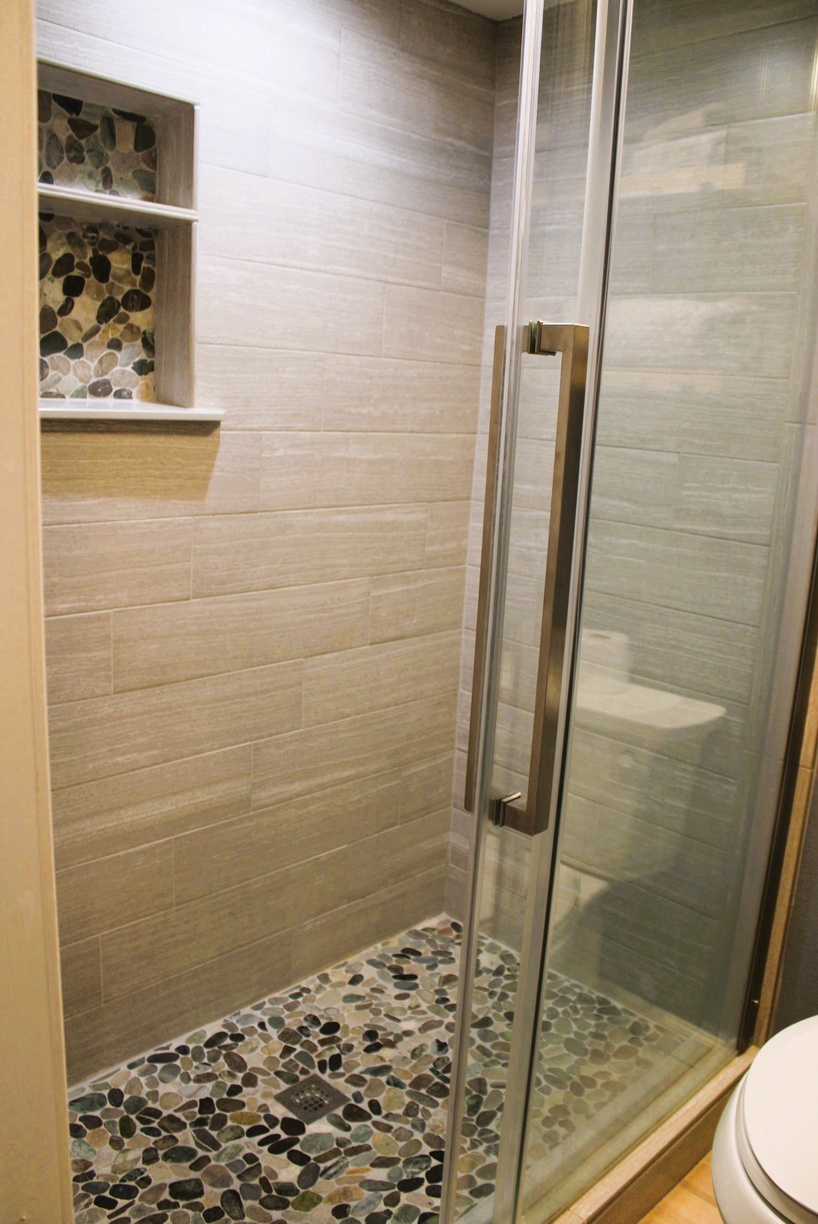Bayfront two-bedroom condo | Photo 5