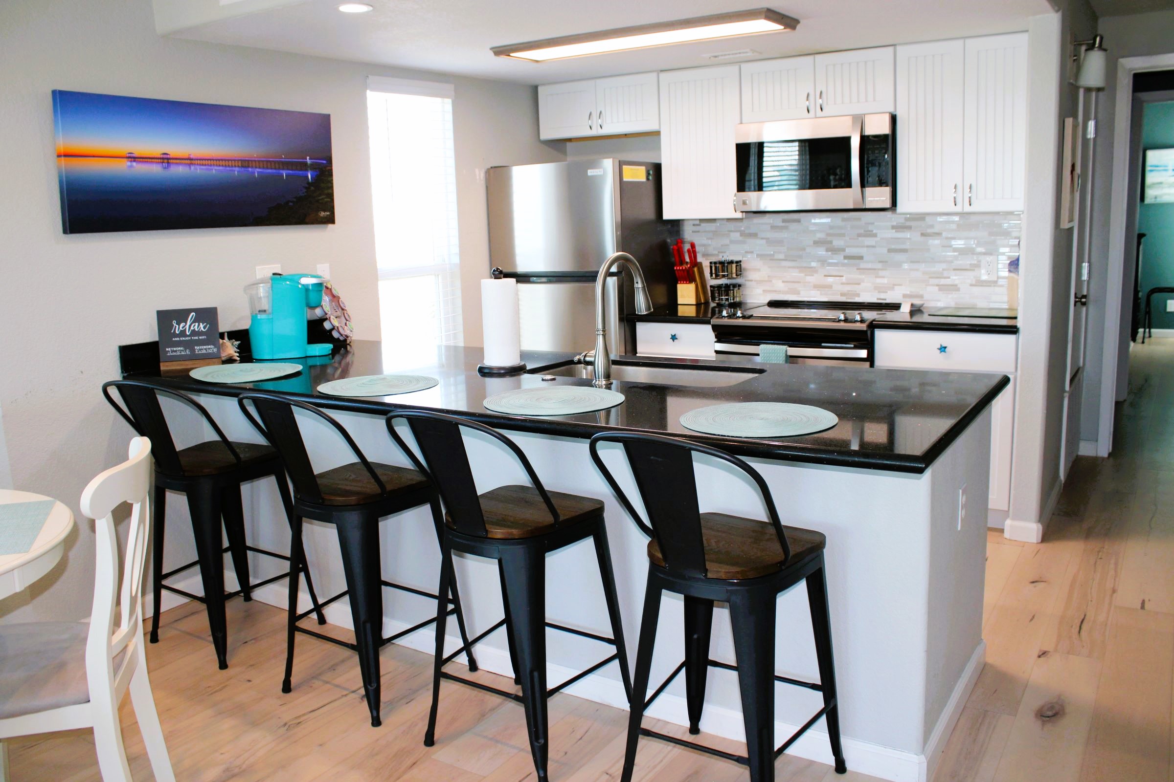 Bayfront two-bedroom condo | Photo 13