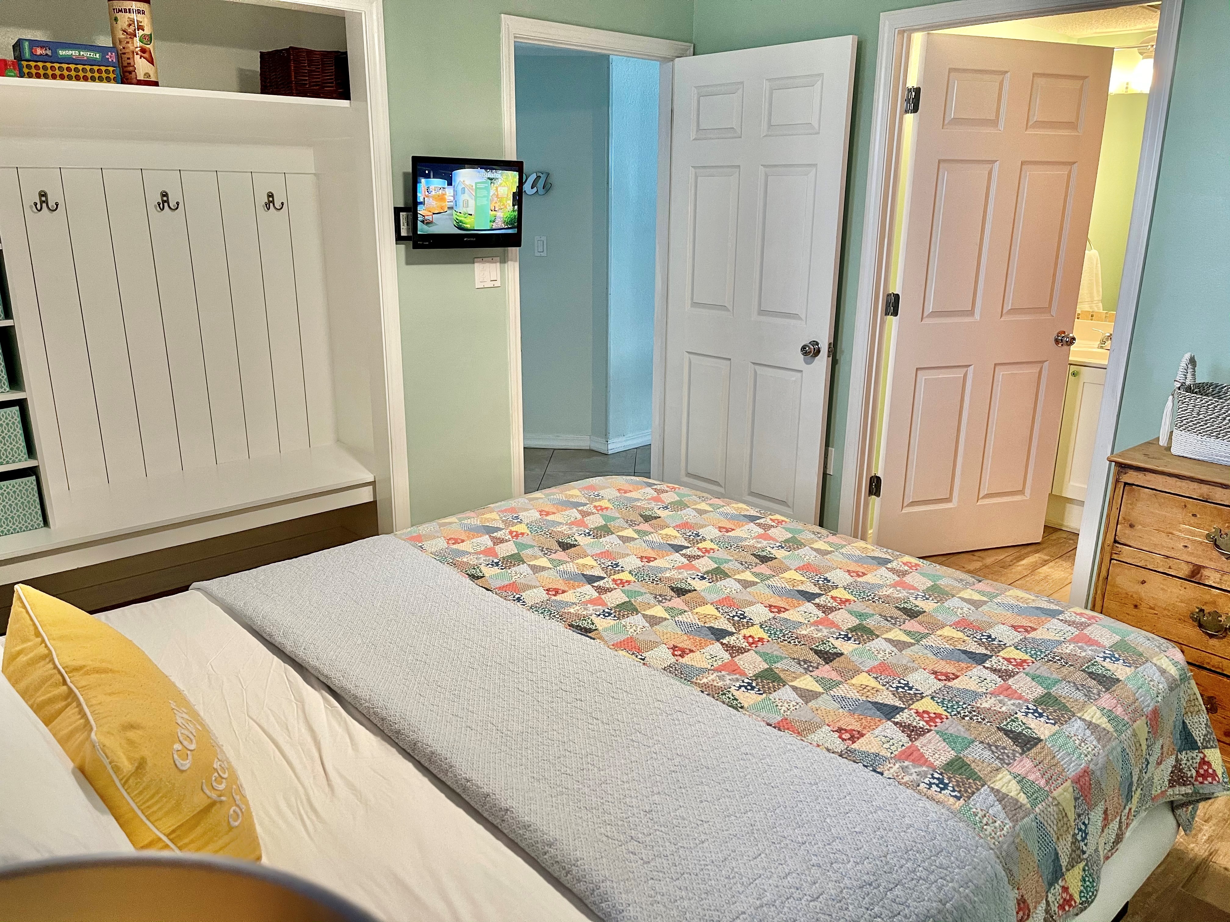 AUNT MARTHA'S BED & BREAKFAST - B&B Reviews (Fort Walton Beach, FL)