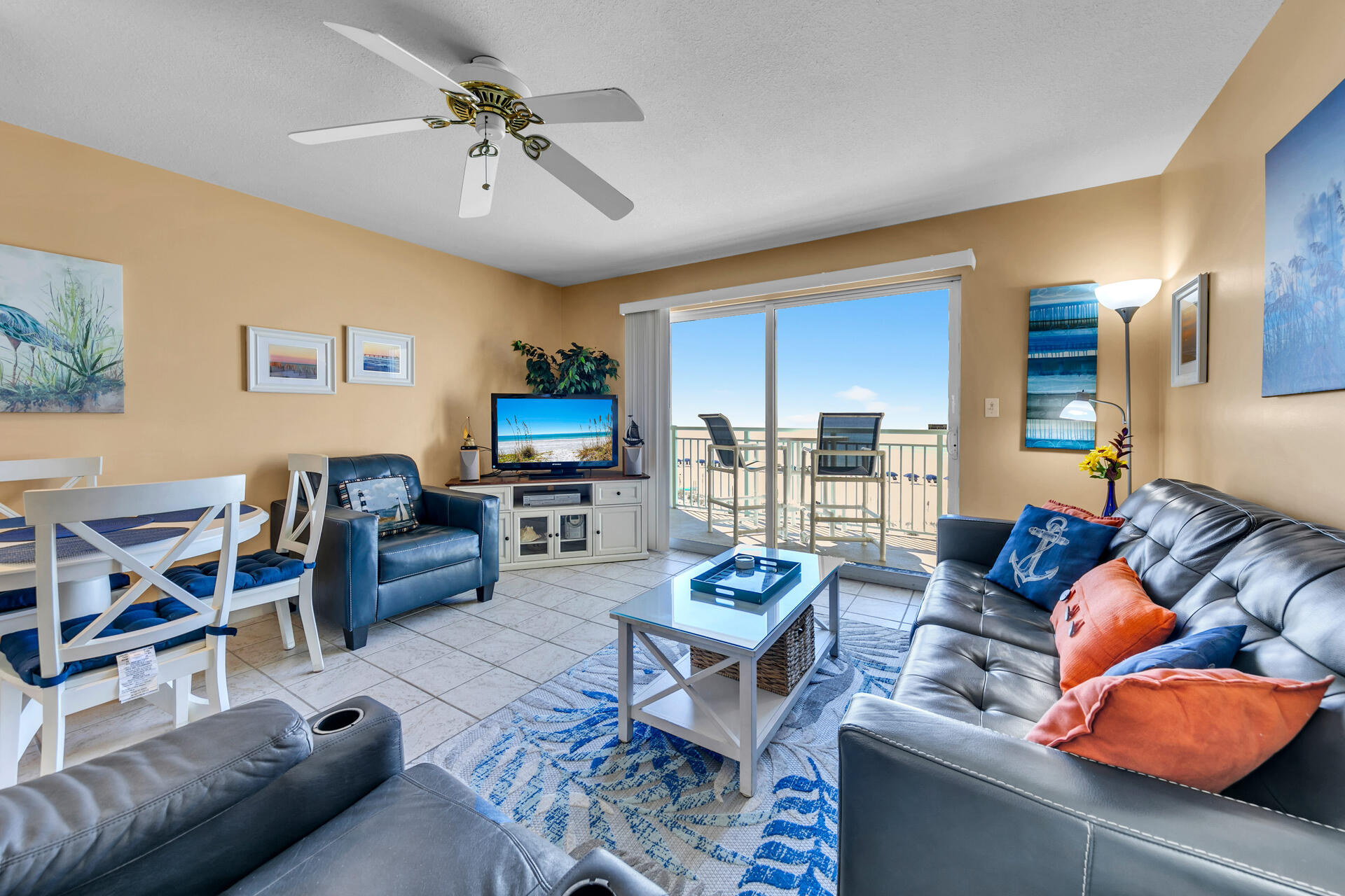 Fort Walton Beach, Florida: 312 Pelican Isle Balcony views of