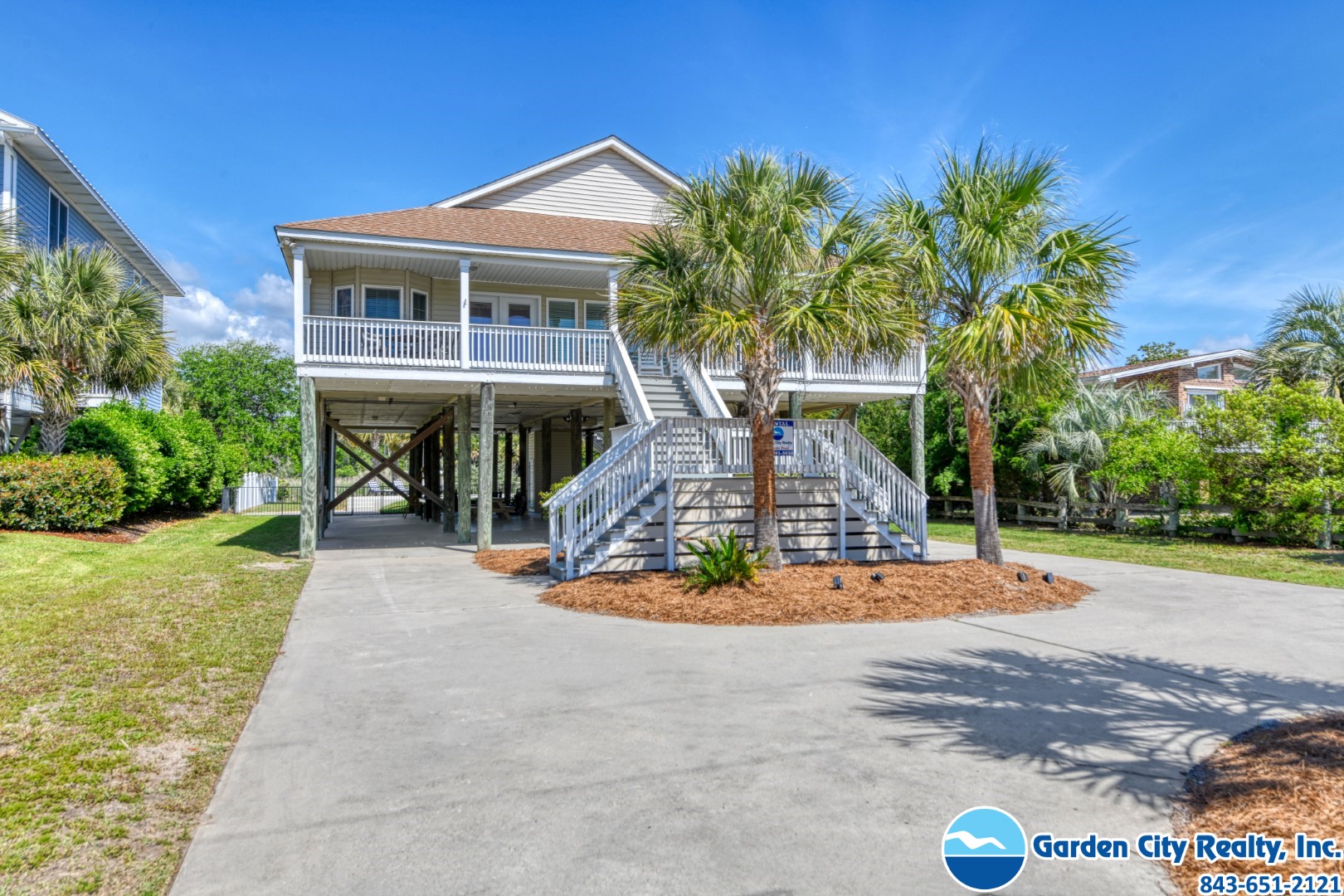 Lollipops Beach House